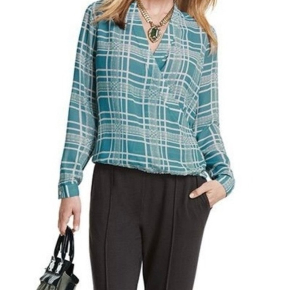 CAbi window-pane wrap blouse. Sz. XL. Gently used. Beautiful lightweight.